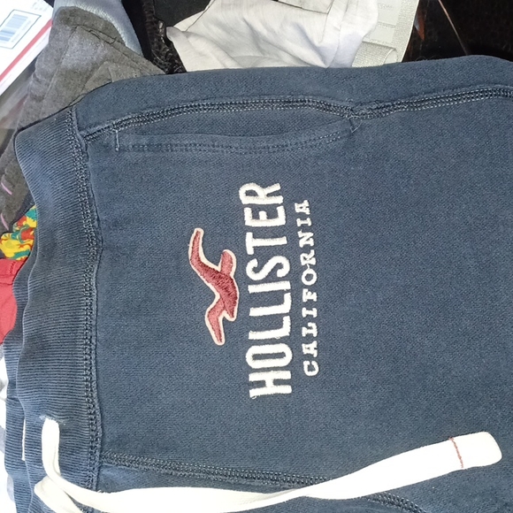😀Mens Hollister sweatpants extra small - Picture 1 of 8